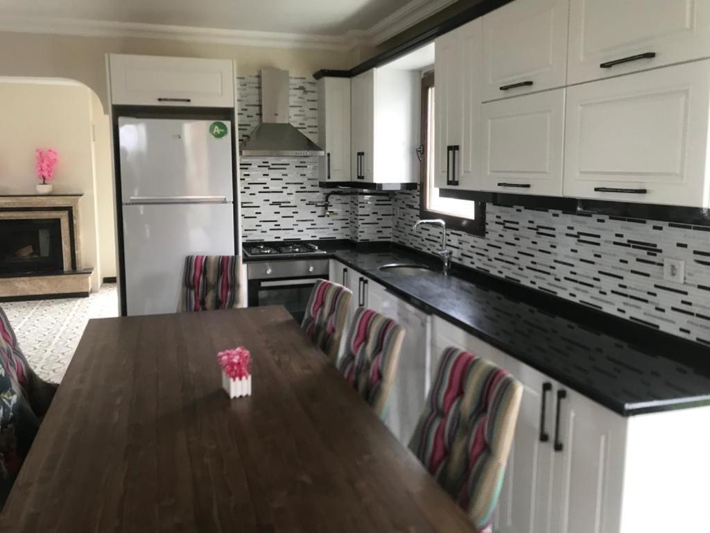 Sapanca Manzara Villa 1 Isitma Havuzlu Extérieur photo